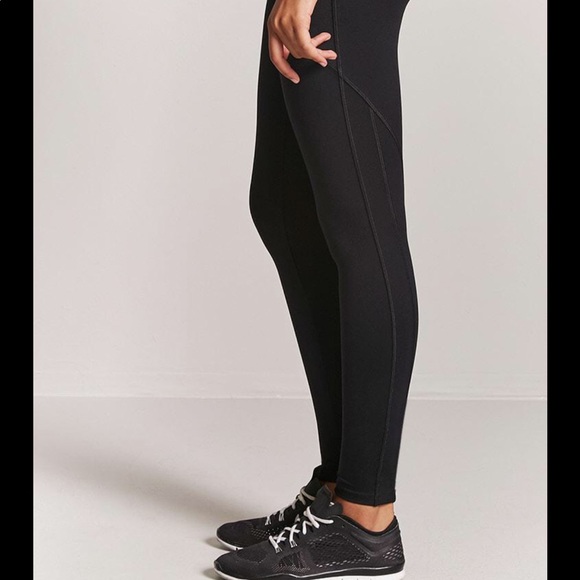 Black Spandex Workout Leggings - Picture 2 of 6